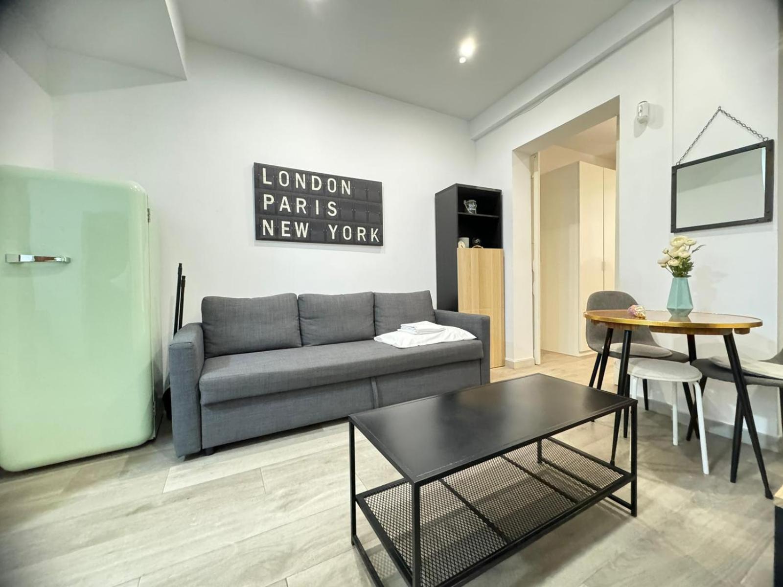 Dianthus House Apartment Madrid Exterior foto
